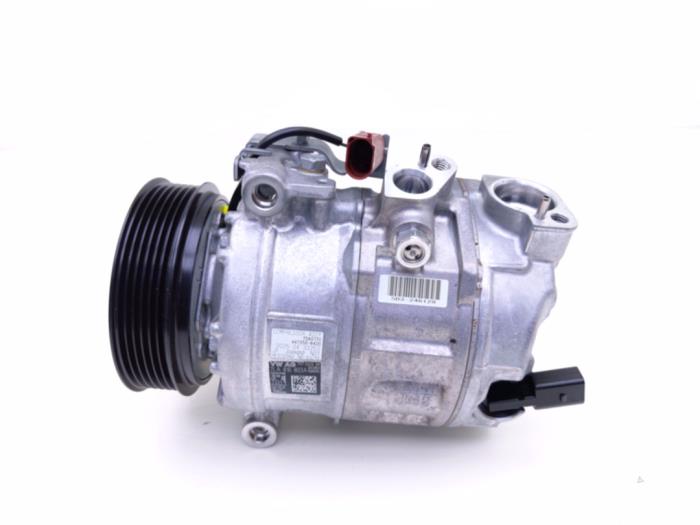 Usagé Pompe clim Volkswagen Multivan T7 2.0 TSI 16V Prix € 225,00 Prix TTC proposé par Automaterialen Ronald Morien B.V.