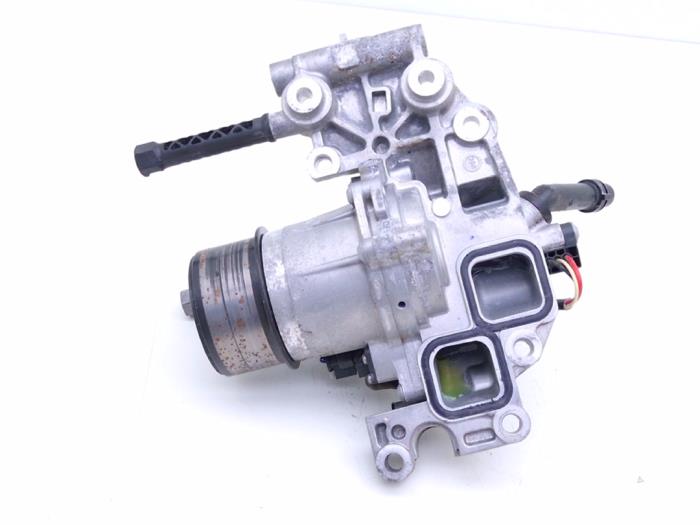 Pompe à eau d'un BMW 8 serie Gran Coupe (G16) 840d xDrive 24V 2023