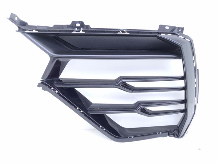 Używane Grill Lamborghini Urus 4.0 V8 Cena € 296,45 Z VAT oferowane przez Automaterialen Ronald Morien B.V.