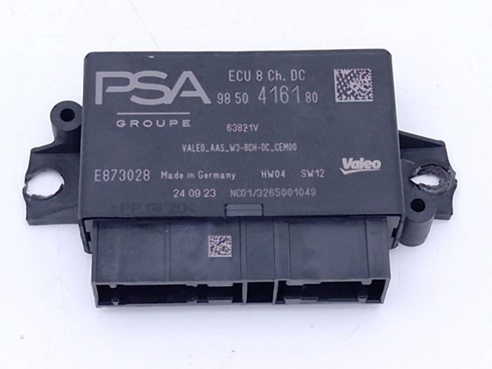 Usados Módulo PDC Opel Astra L Sports Tourer (F4/FC/FN/FR) 1.6 Plug-in Hybrid Turbo 16V Precio € 65,00 IVA incluido ofrecido por Automaterialen Ronald Morien B.V.