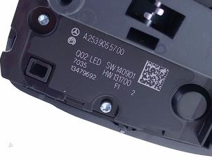On-board computer controller from a Mercedes-Benz GLC (X253) 2.2 250d 16V BlueTEC 4-Matic 2017