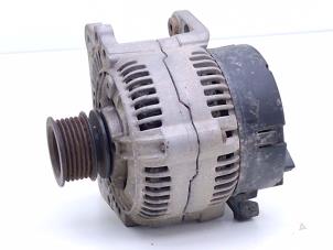 Dynamo van een Volkswagen Golf III (1H1) 2.9 VR6 Syncro 1994
