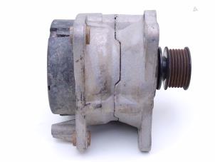 Dynamo van een Volkswagen Golf III (1H1) 2.9 VR6 Syncro 1994
