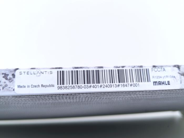Klima Kondensor van een DS DS 4  2025