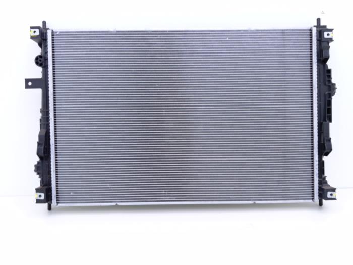 Usagé Radiateur Peugeot 5008 III (KA/KB/KC) 1.6 16V THP Prix € 102,85 Prix TTC proposé par Automaterialen Ronald Morien B.V.