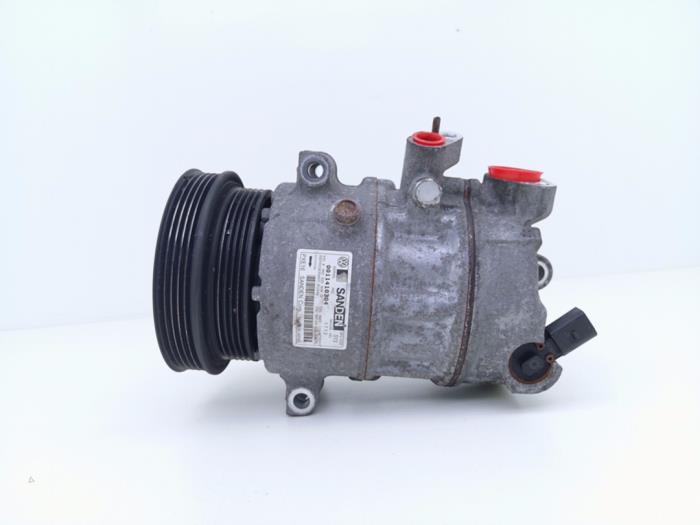 Usagé Pompe clim Audi RS Q3 (8UB/8UG) 2.5 20V TFSI Quattro Performance Prix € 95,00 Règlement à la marge proposé par Automaterialen Ronald Morien B.V.