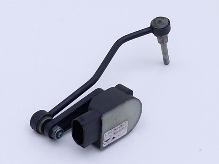Suspension height sensor lever – 3W0941285B