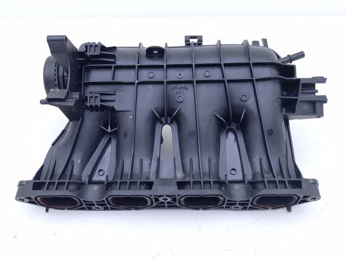 Usados Colector de admisión Volkswagen Golf VII (AUA) 1.5 TSI Evo BMT 16V Precio € 95,00 Norma de margen ofrecido por Automaterialen Ronald Morien B.V.