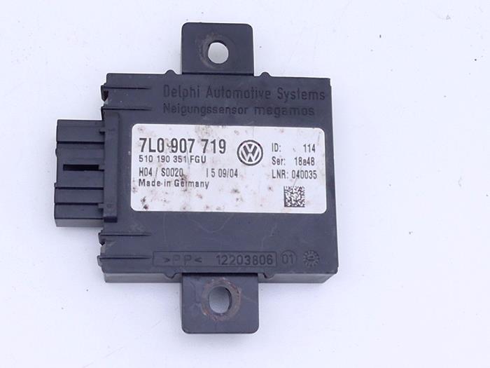 Begagnade Larmsensor Bentley Continental GT 6.0 W12 48V Pris € 49,00 Marginaltabell erbjuds av Automaterialen Ronald Morien B.V.