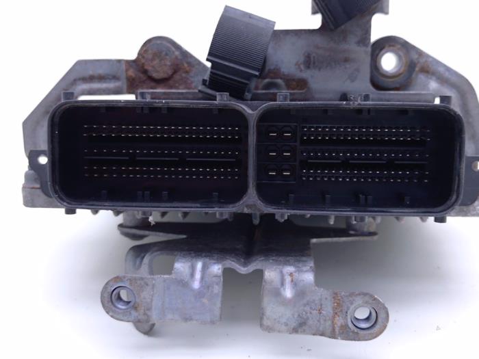 Engine management computer from a Mercedes-AMG C-Klasse AMG (W205) C-63 S,Edition 1 AMG 4.0 V8 Biturbo 2015