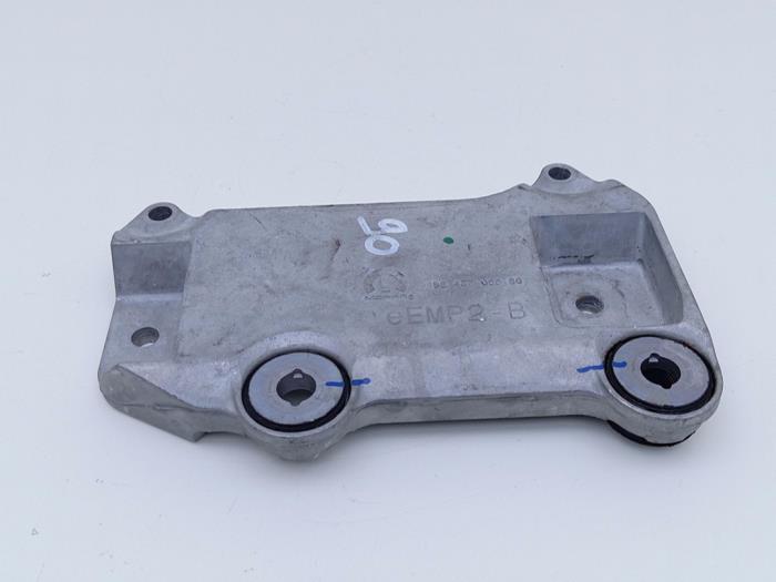 Used Engine mount DS Automobiles DS 4 Price € 54,99 Inclusive VAT offered by Automaterialen Ronald Morien B.V.