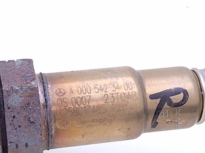 Sonde lambda d'un Mercedes-Benz G (463) 4.0 G 63 V8 32V 4x4² 2024