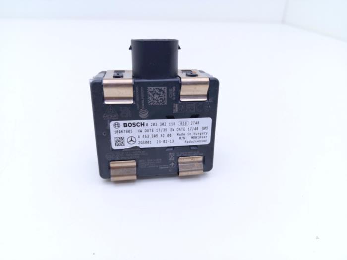 Begagnade Radarsensor Mercedes G (463) 4.0 G 63 V8 32V 4x4² Pris € 538,45 Inklusive moms erbjuds av Automaterialen Ronald Morien B.V.