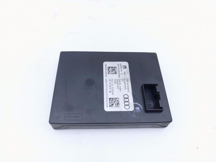 Używane Keyless Entry-Antena Audi Q7 (4LB) 3.0 TDI V6 24V Cena € 25,00 Procedura marży oferowane przez Automaterialen Ronald Morien B.V.