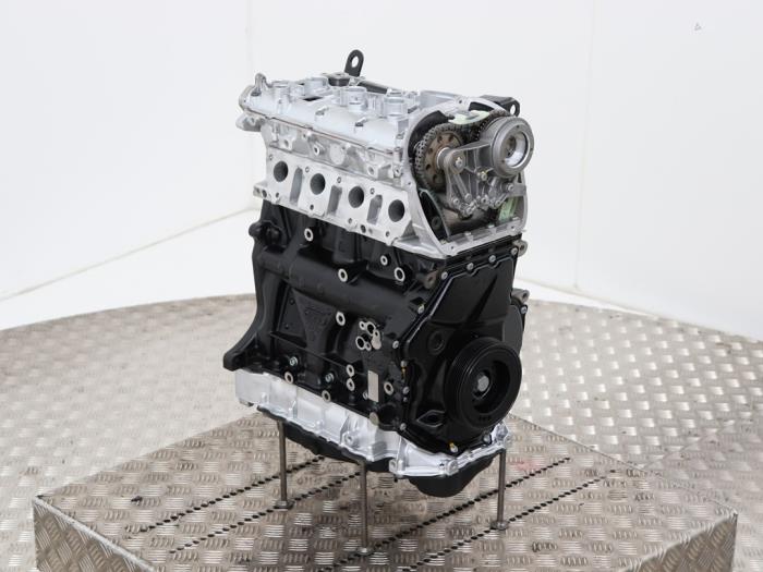 Motor van een Volkswagen Golf VI Cabrio (1K) 2.0 GTI 16V 2013
