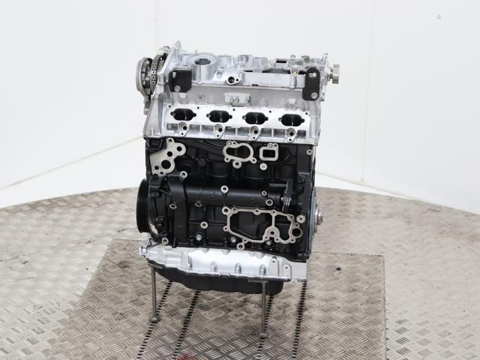 Motor van een Volkswagen Golf VI Cabrio (1K) 2.0 GTI 16V 2013