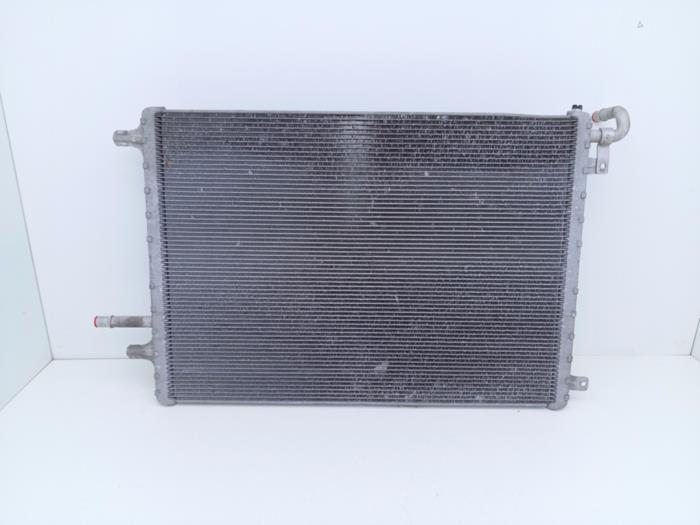 Used Radiator Landrover Discovery Sport (LC) 2.0 eD4 150 16V Price € 175,00 Margin scheme offered by Automaterialen Ronald Morien B.V.
