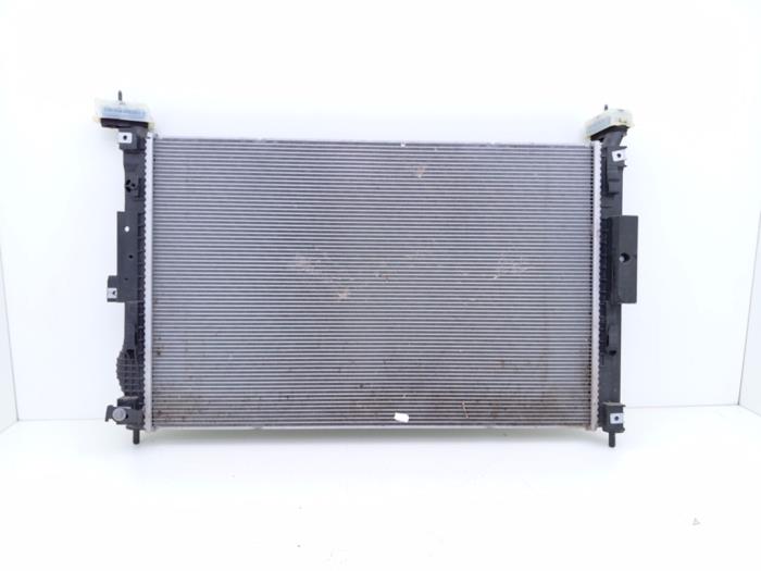 Used Radiator Peugeot 308 (F3/FB/FH/FM/FP) 1.2 12V PureTech 130 Price € 66,55 Inclusive VAT offered by Automaterialen Ronald Morien B.V.
