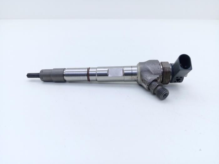 Usagé Injecteurs Volkswagen Passat (3G2) 2.0 TDI 16V 150 4Motion Prix € 21,00 Règlement à la marge proposé par Automaterialen Ronald Morien B.V.