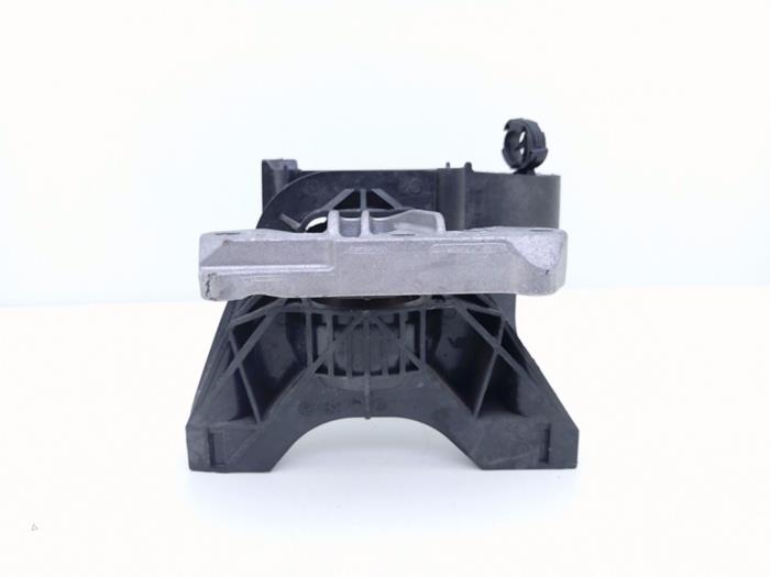 Usagé Support moteur Citroen Berlingo 1.5 BlueHDi 130 Prix € 35,01 Prix TTC proposé par Automaterialen Ronald Morien B.V.