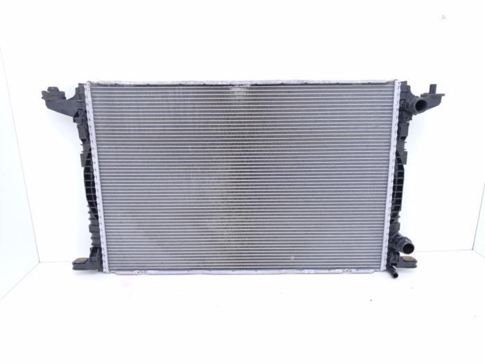 Radiator from a Audi A4 Allroad Quattro (B9) 2.0 45 TFSI 16V 2024