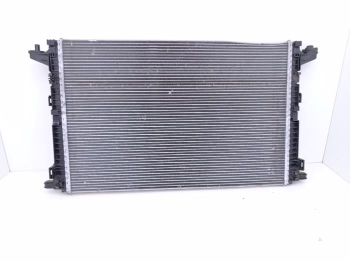 Used Radiator Audi A4 Allroad Quattro (B9) 2.0 45 TFSI 16V Price € 125,00 Margin scheme offered by Automaterialen Ronald Morien B.V.