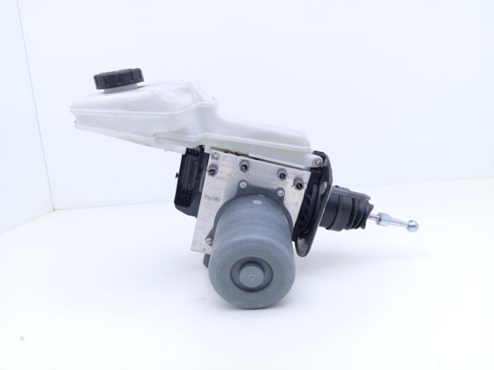 Pompa ABS z Land Rover Discovery Sport (LC) 2.0 eD4 150 16V 2022