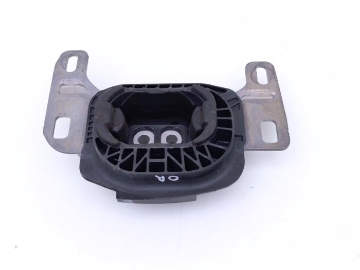 Engine mount from a Peugeot 408 1.2 12V Hybrid 136 2025