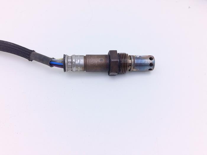 Lambda probe from a Toyota Hilux V/VI 2.4 D4D-F 16V 4x4 2021