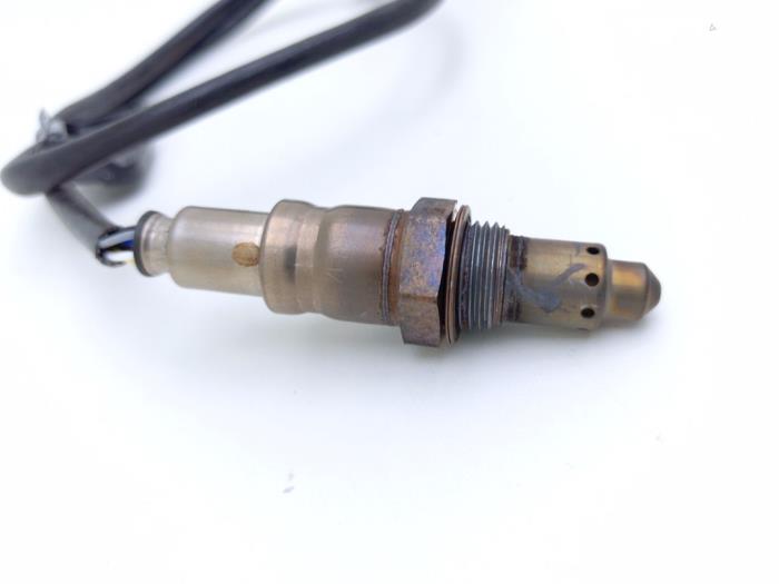 Lambda probe from a BMW M5 Touring (G91) 4.4 xDrive Plug-in Hybrid 2025