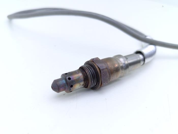Sonde lambda d'un BMW M5 Touring (G91) 4.4 xDrive Plug-in Hybrid 2025