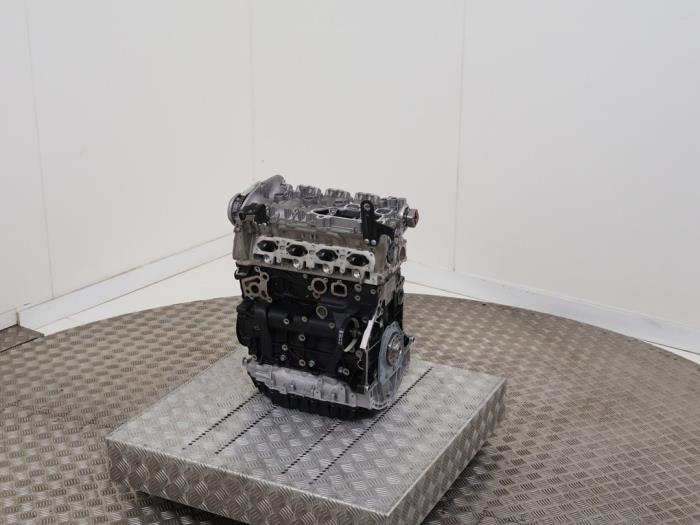Engine from a Volkswagen Golf VII (AUA) 2.0 R 4Motion 16V 2020
