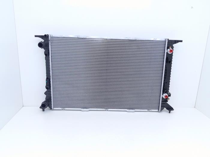 New Radiator Audi A4 Avant (B8) 1.8 TFSI 16V Price € 151,25 Inclusive VAT offered by Automaterialen Ronald Morien B.V.