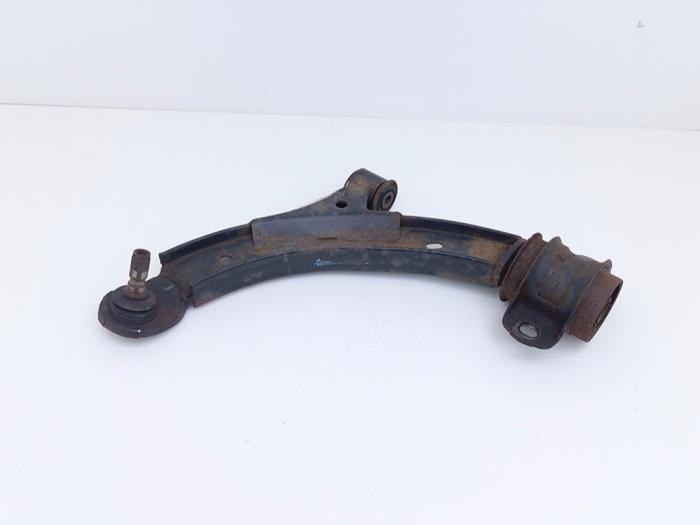 Begagnade Främre gaffelben, vänster Ford Usa Mustang V 5.0 GT V8 32V Pris € 95,00 Marginaltabell erbjuds av Automaterialen Ronald Morien B.V.