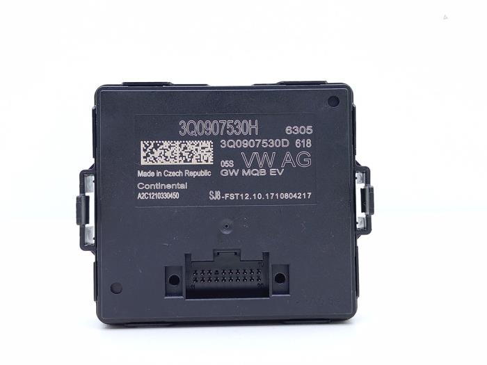Używane Modul gateway Volkswagen Golf VII (AUA) 1.4 GTE 16V Cena € 95,00 Procedura marży oferowane przez Automaterialen Ronald Morien B.V.
