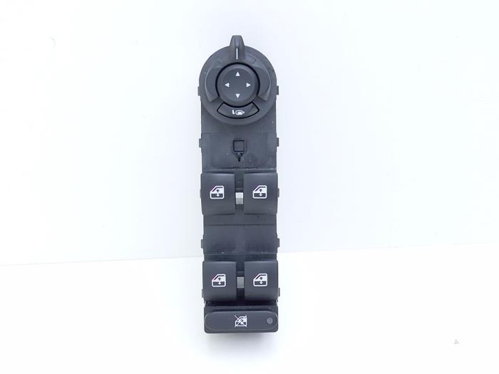 Używane Przelacznik combi okienny Alfa Romeo Tonale 1.3 T Hybrid Q4 Cena € 95,00 Z VAT oferowane przez Automaterialen Ronald Morien B.V.