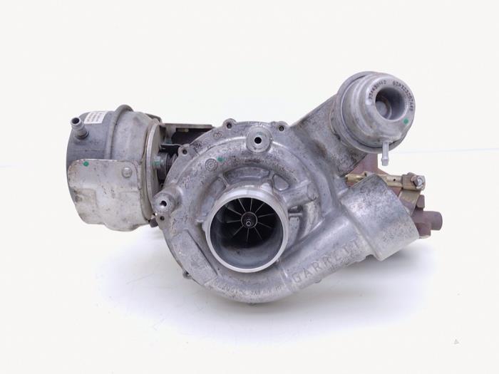 Usados Turbo Renault Master III (EV/HV/UV/VA/VB/VD/VF/VG/VJ) 2.3 dCi 165 16V FWD Precio € 840,95 IVA incluido ofrecido por Automaterialen Ronald Morien B.V.