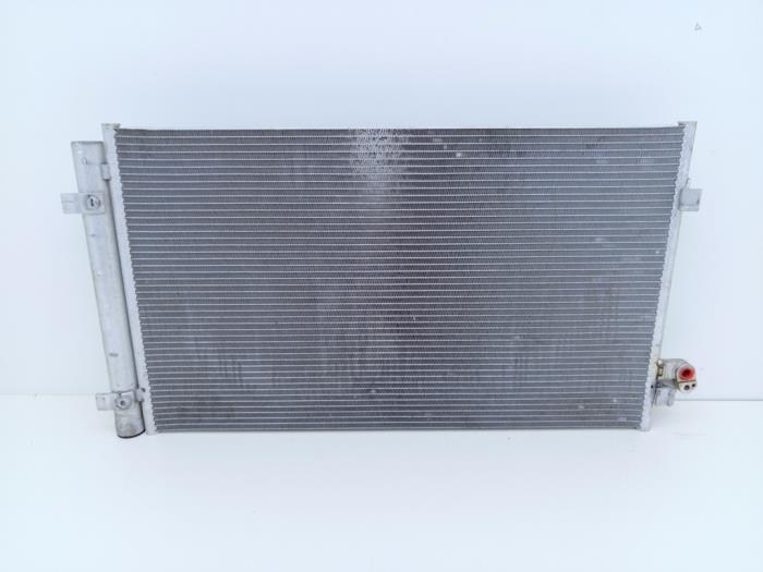 Begagnade Kondensor, luftkonditionering BMW M8 (F91) 4.4 V8 32V Twin Turbo Pris € 125,00 Marginaltabell erbjuds av Automaterialen Ronald Morien B.V.