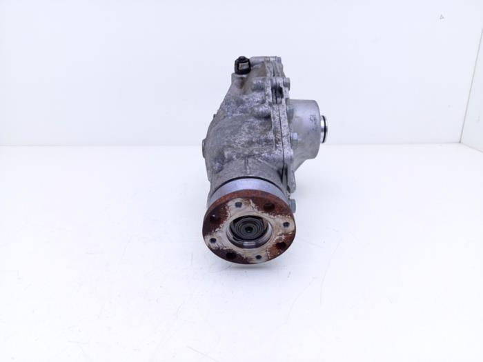 Begagnade Främre differential BMW M8 (F91) 4.4 V8 32V Twin Turbo Pris € 895,00 Marginaltabell erbjuds av Automaterialen Ronald Morien B.V.