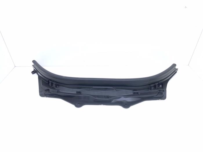 Engine compartment bulkhead