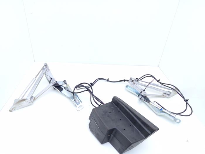 Tailgate hydraulic kit