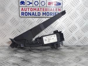 Używane Czujnik polozenia pedalu gazu Audi A3 (8P1) 1.9 TDI Cena € 12,40 Procedura marży oferowane przez Automaterialen Ronald Morien B.V.