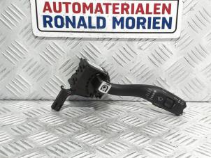 Usagé Commutateur essuie-glace Audi A3 (8P1) 1.9 TDI Prix € 20,00 Règlement à la marge proposé par Automaterialen Ronald Morien B.V.