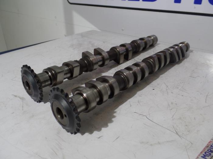 Gebrauchte Nockenwelle Set Volkswagen Sharan (7M8/M9/M6) 1.8 Turbo 20V Preis € 300,00 Margenregelung angeboten von Automaterialen Ronald Morien B.V.
