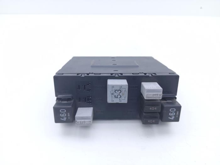 Usagé Ordinateur divers Volkswagen Caddy III (2KA,2KH,2CA,2CH) 2.0 SDI Prix € 29,00 Règlement à la marge proposé par Automaterialen Ronald Morien B.V.