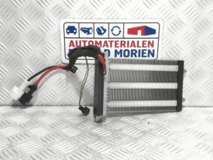 Usados Elemento de calefacción calefactor Volvo V50 (MW) 1.6 D2 16V Precio € 30,00 Norma de margen ofrecido por Automaterialen Ronald Morien B.V.