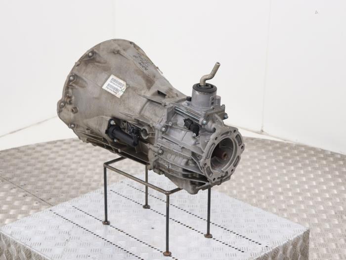Used Gearbox Dodge Nitro 2.8 CRD 16V 4x4 Price € 665,50 Inclusive VAT offered by Automaterialen Ronald Morien B.V.