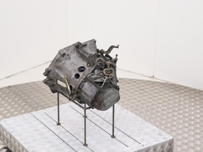 Gebrauchte Getriebe Peugeot Partner 1.6 HDI 75 Preis € 450,00 Margenregelung angeboten von Automaterialen Ronald Morien B.V.