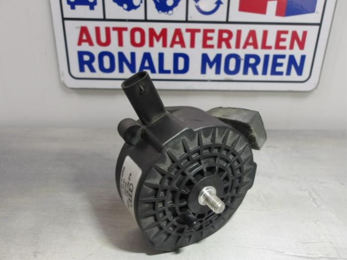 Used Computer, miscellaneous Volkswagen Scirocco (137/13AD) 2.0 R 16V Price € 25,00 Margin scheme offered by Automaterialen Ronald Morien B.V.