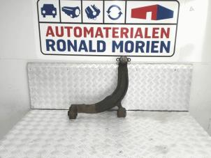 Used Front wishbone, left Volkswagen Transporter T5 2.5 TDi Price € 40,00 Margin scheme offered by Automaterialen Ronald Morien B.V.